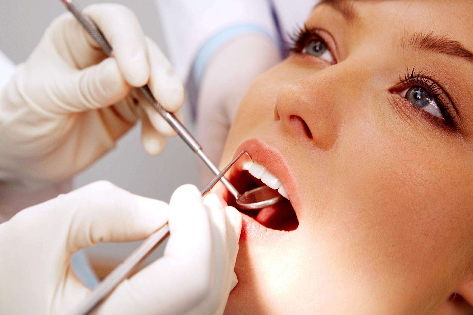 Revisión dental después del verano - Dental Vallès